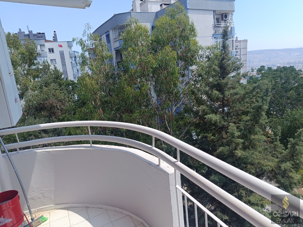 BORNOVA EVKA 4 FULL YAPILI DENİZ MANZARALI FIRSAT SATILIK DAİRE
