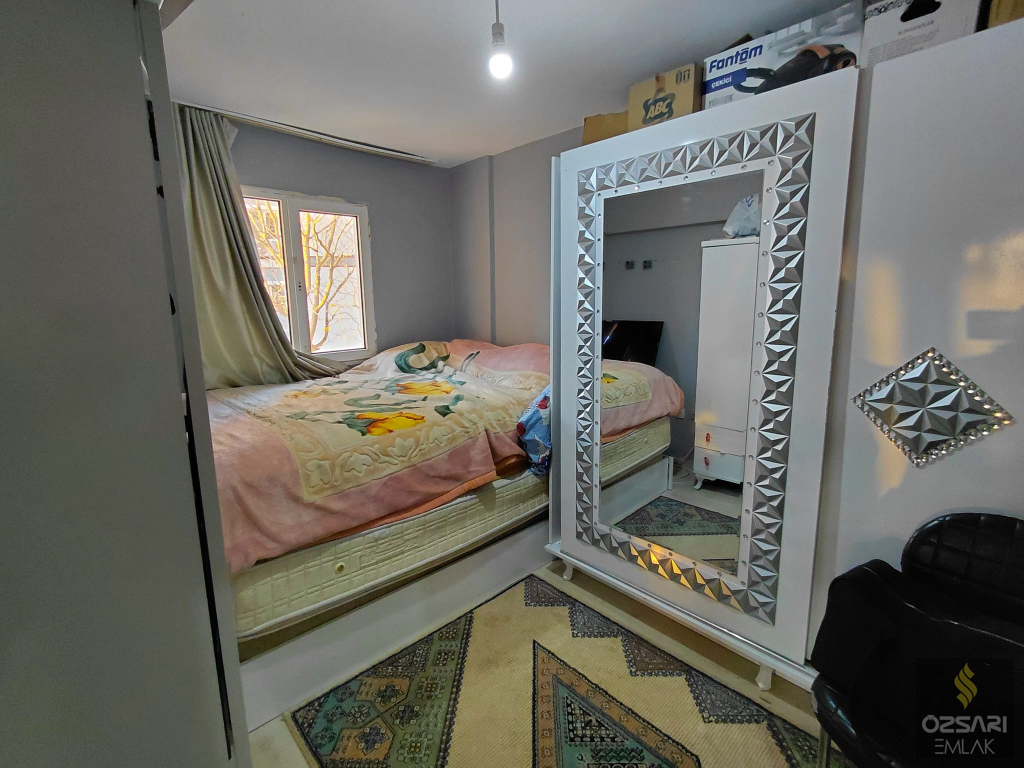 BORNOVA EVKA4 3+1 GÜNEY CEPHE SATILIK DAİRE