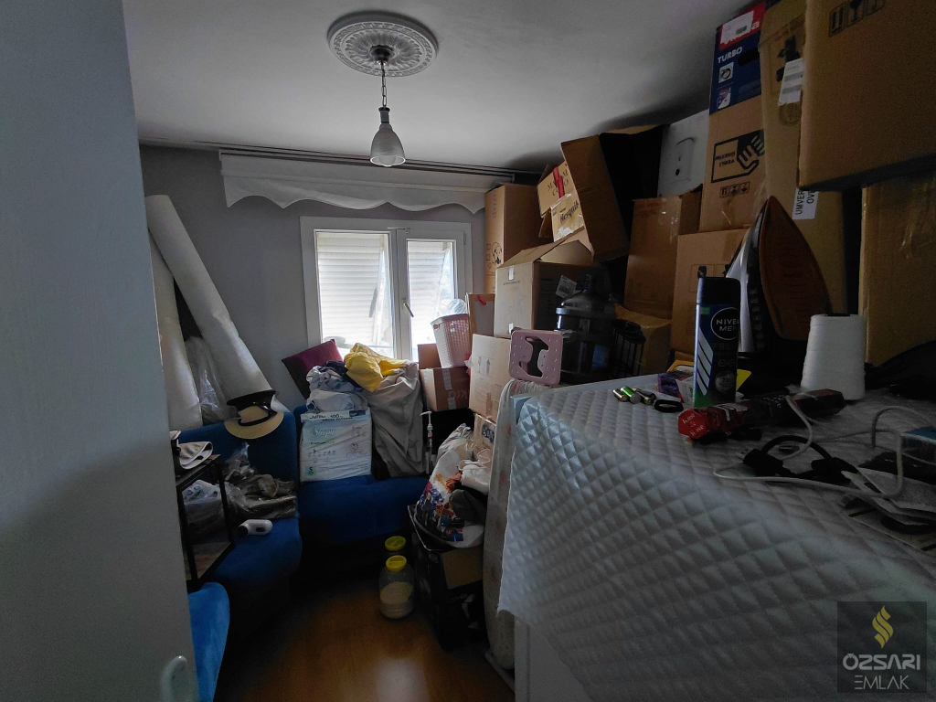 BORNOVA EVKA4 FULL YAPILI 2+1 SATILIK KAPALI MUTFAK DAİRE