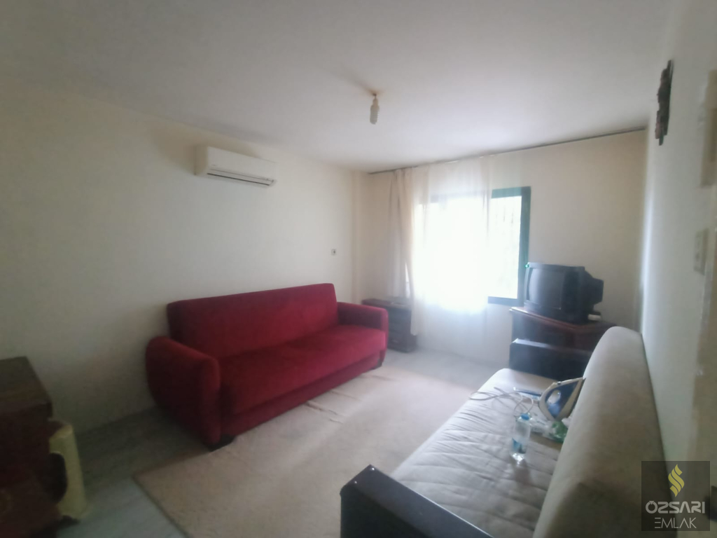 BORNOVA İNÖNÜ MAHALLESİNDE 2+1 EŞYALI DAİRE