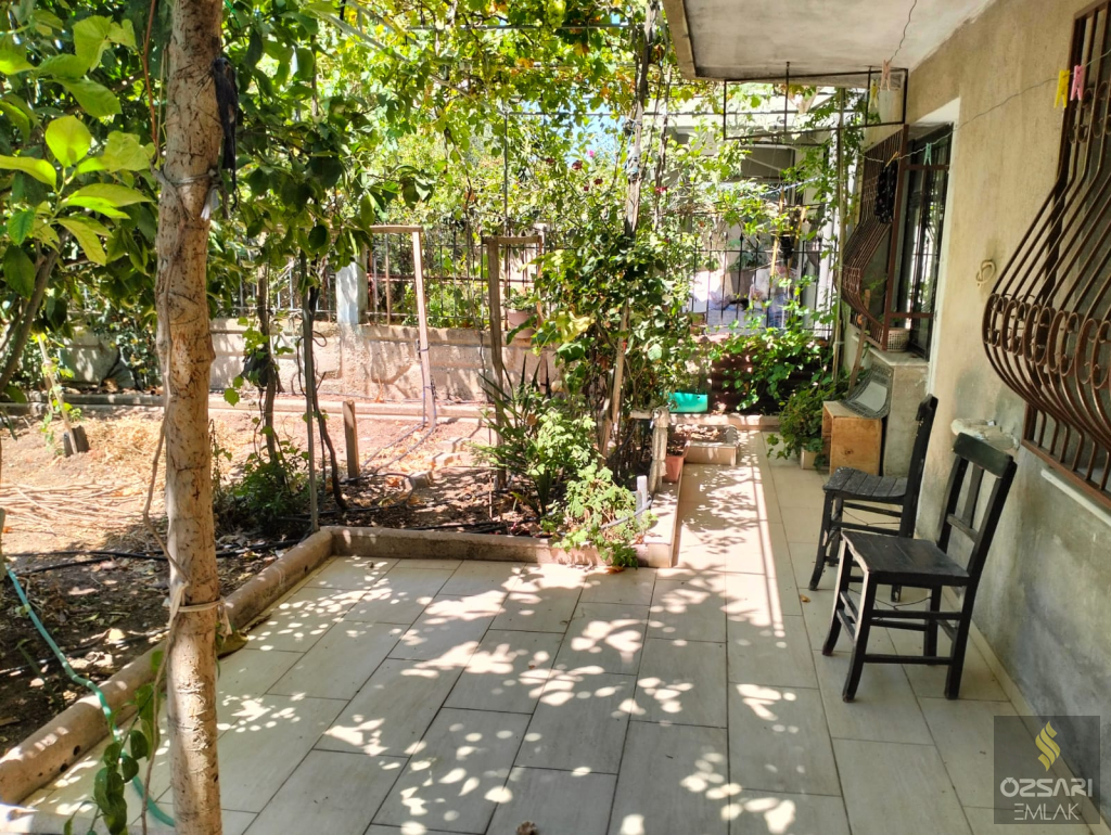 BORNOVA İNÖNÜ MAHALLESİNDE FULL EŞYALI KLİMALI KİRALIK DAİRE