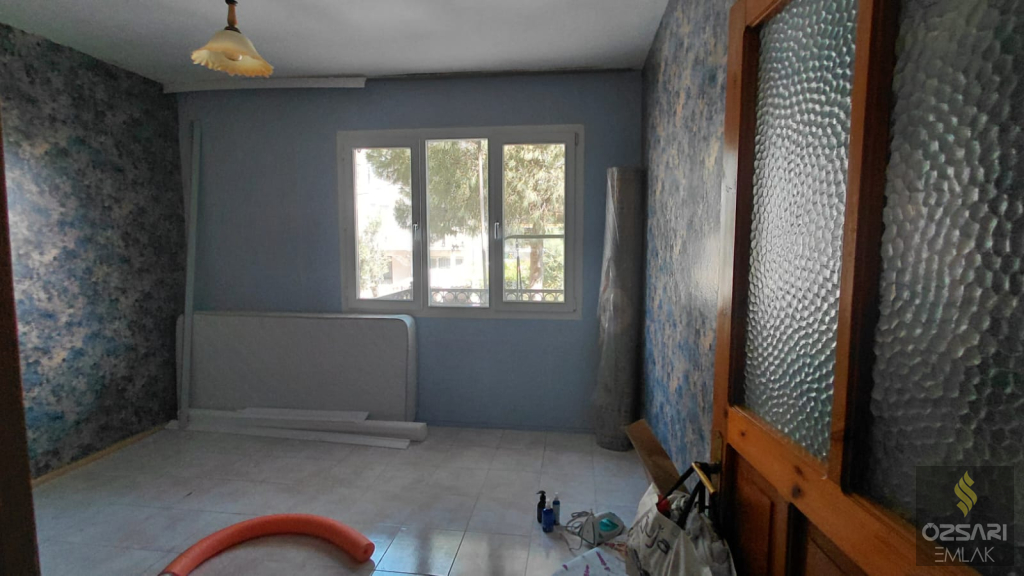 BORNOVA İNÖNÜ MAHALLESİNDE 3+1 KİRALIK DAİRE