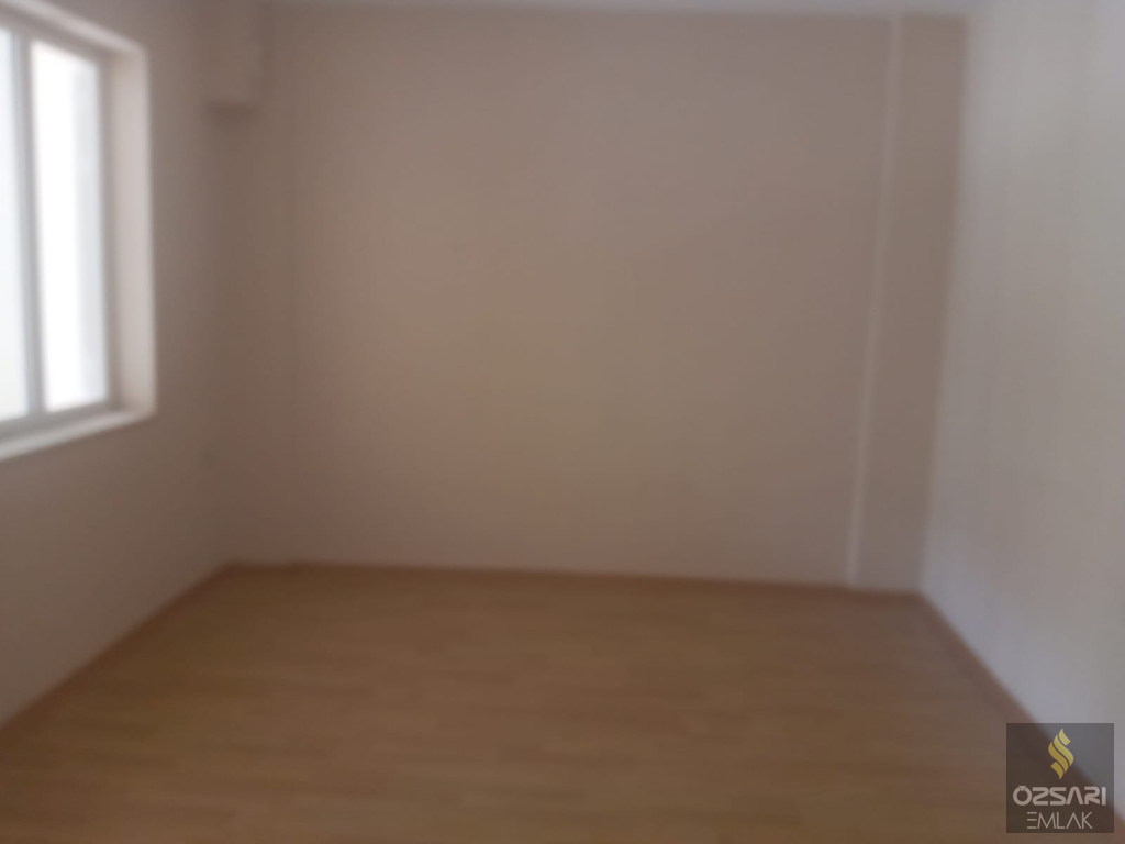 ALTINDAĞDA RESMİ İKİ KAT İMARLI SATILIK BİNA