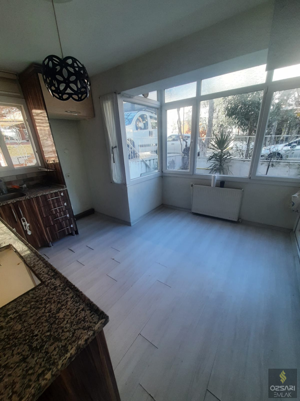 BORNOVA ATATÜRK MAH. 3+1 KİRALIK DAİRE