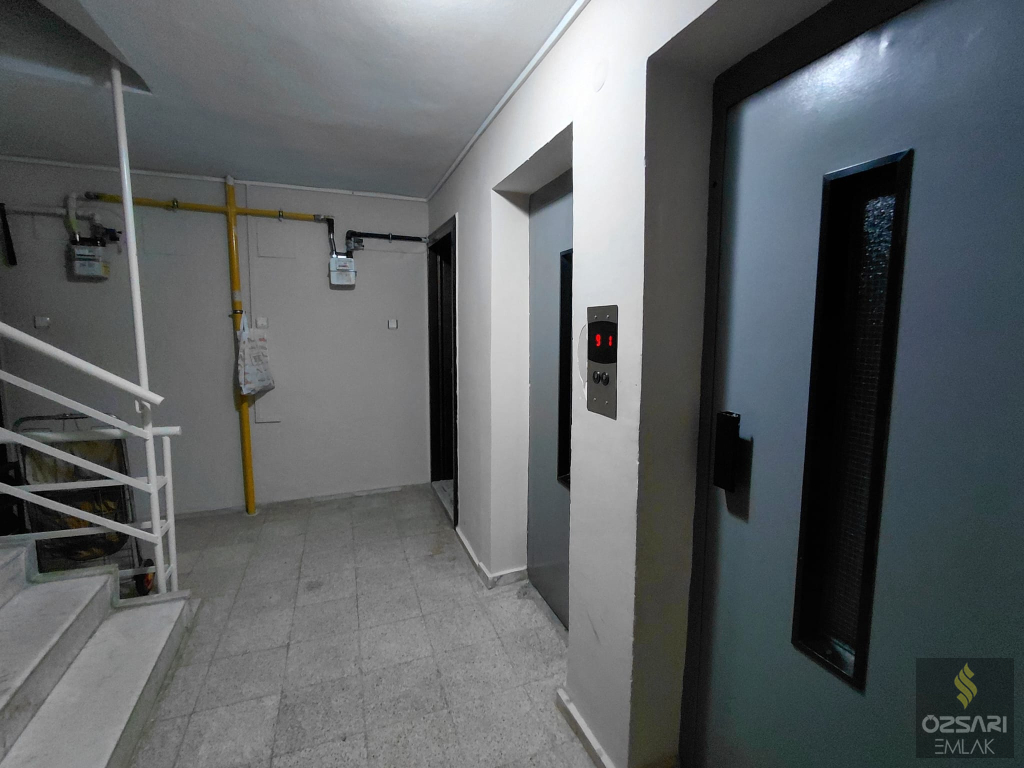 BORNOVA EVKA4 FULL YAPILI 2+1 SATILIK KAPALI MUTFAK DAİRE