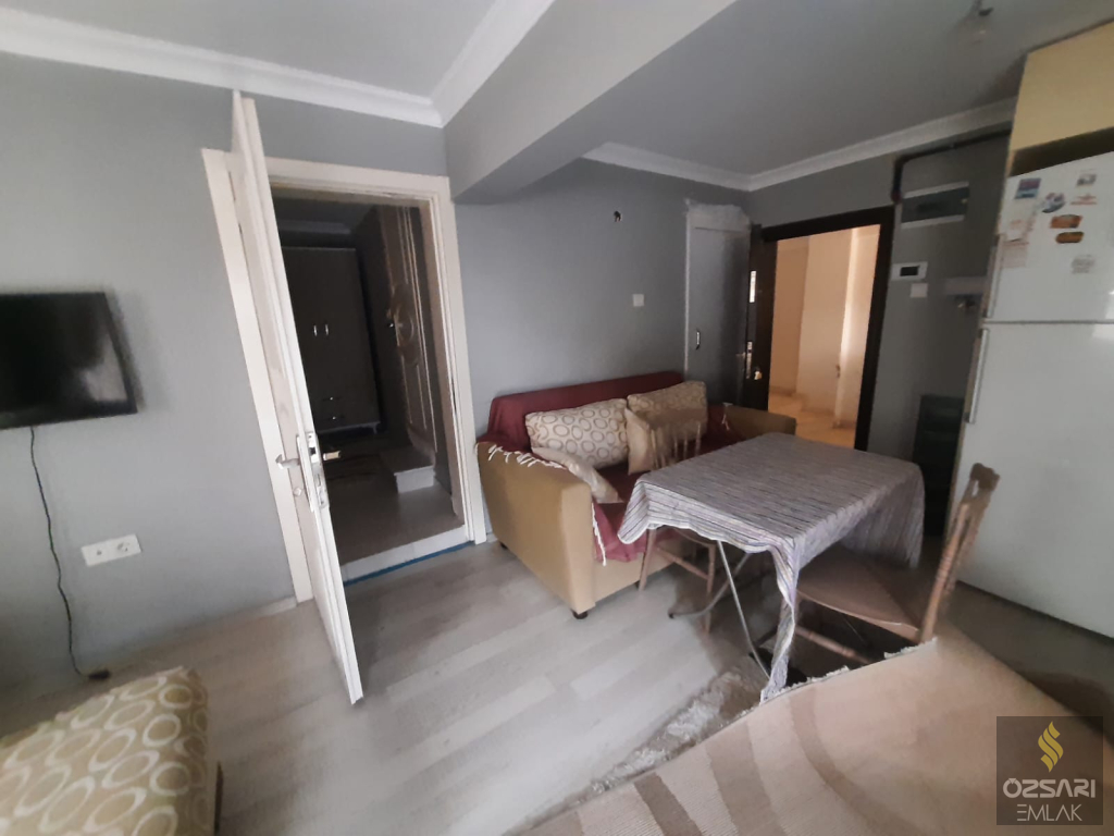 Bornova Atatürk mah. Eşyalı 1+1 kiralık Daire