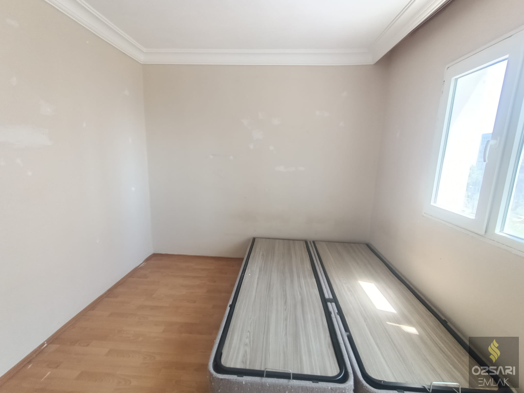 BORNOVA EVKA 4 2+1 DENİZ MANZARALI KİRALIK DAİRE