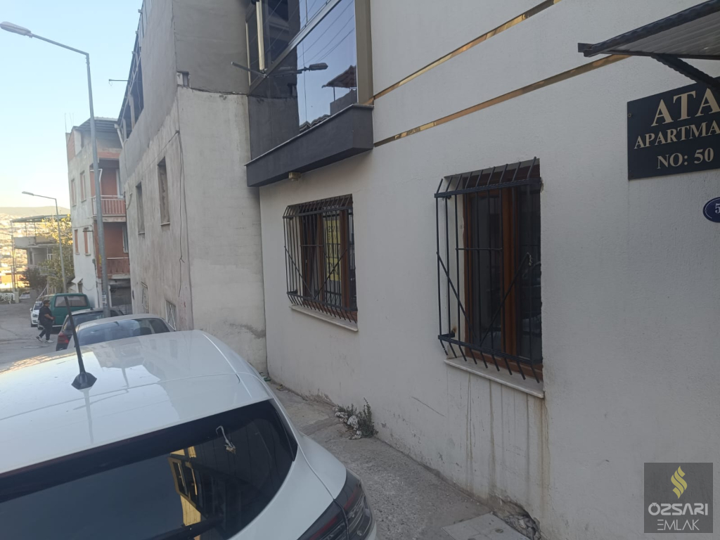 BAYRAKLIDA 2+1 AÇIK MUTFAK  YENİ BİNA  KİRALIK