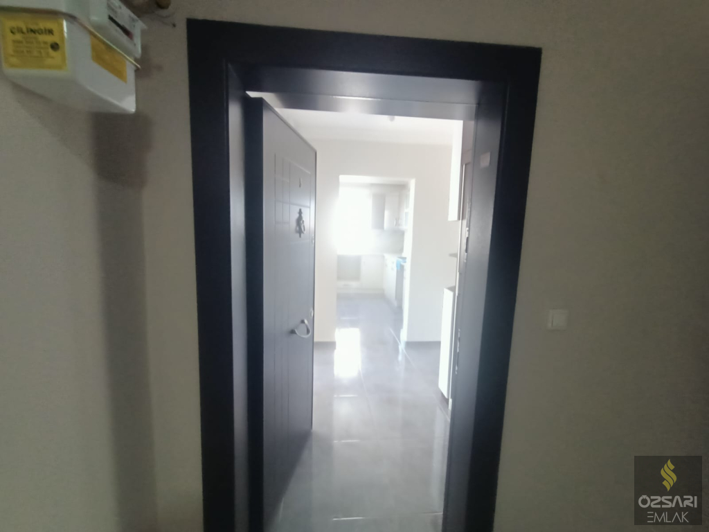 BORNOVA İNÖNU BARBAROS CADDESİNDE EGEYAŞAM EVLERİ SİTESİND...