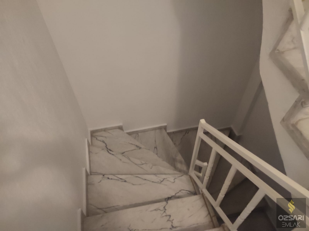 BORNOVA  ATATÜRK MAH. YAVUZ CAD. ARKASI 3+1 KİRALIK DAİRE