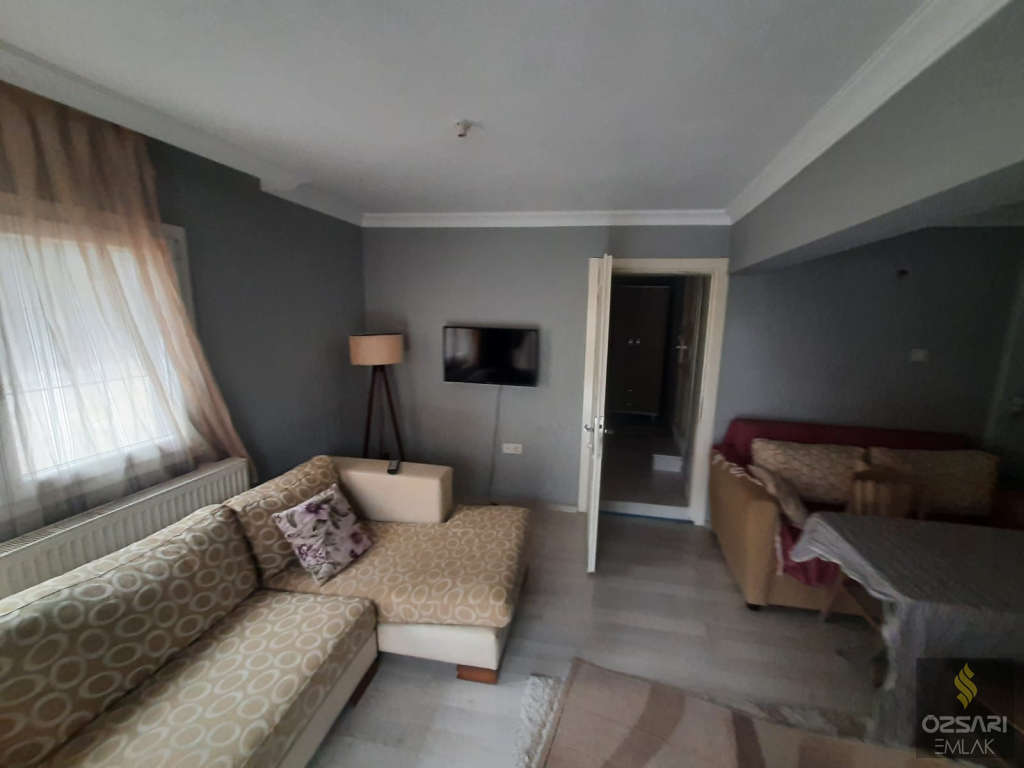 Bornova Atatürk mah. Eşyalı 1+1 kiralık Daire