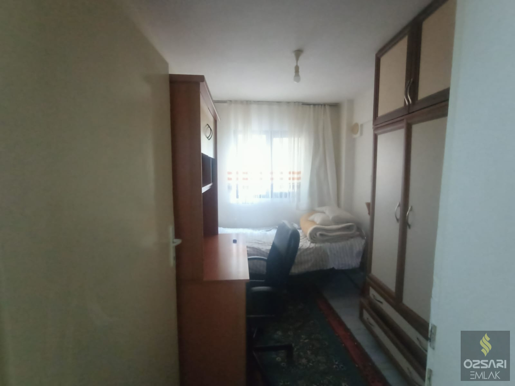 BORNOVA İNÖNÜ MAHALLESİNDE 2+1 EŞYALI DAİRE