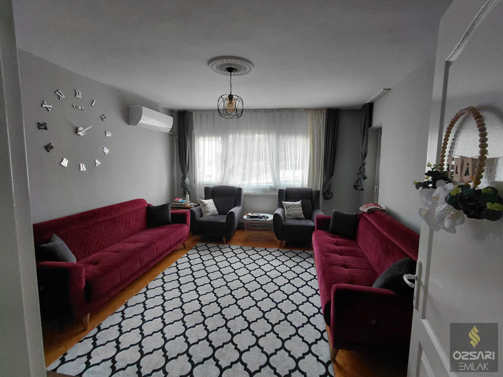 BORNOVA EVKA4 FULL YAPILI 2+1 SATILIK KAPALI MUTFAK DAİRE