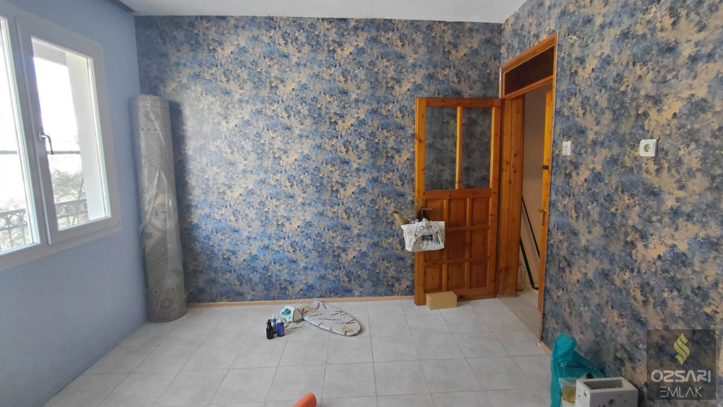 BORNOVA İNÖNÜ MAHALLESİNDE 3+1 KİRALIK DAİRE