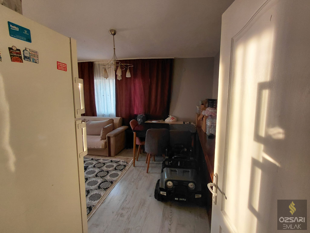BORNOVA EVKA4 3+1 GÜNEY CEPHE SATILIK DAİRE