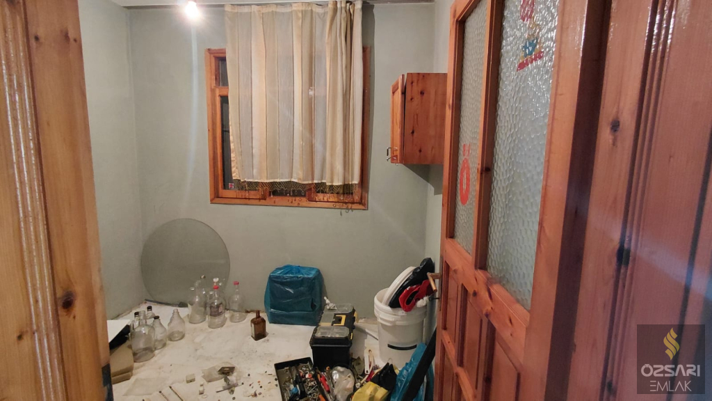 BORNOVA İNÖNÜ MAHALLESİNDE 3+1 KİRALIK DAİRE