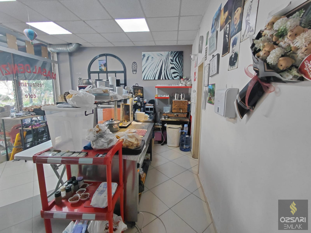 MANAVKUYU ÇAMKIRAN ORTAOKULU KARŞISI SATILIK KUPON DÜKKAN