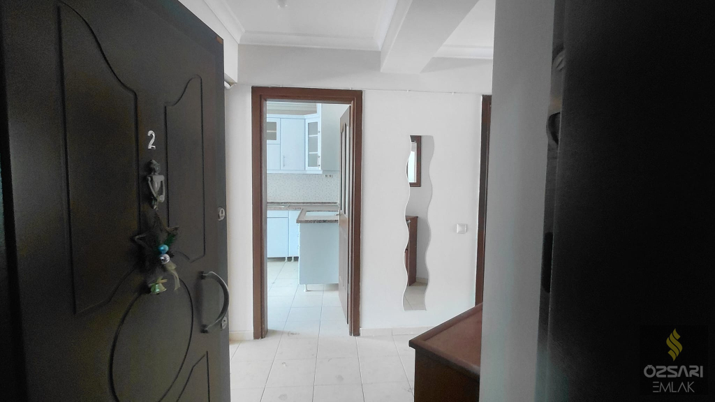 BAYRAKLI OSMAN GAZİ ASKERLİK ŞUBESİ ÇAPRAZI FULL YAPILI DOĞAL GAZLI FERAH DAİRE