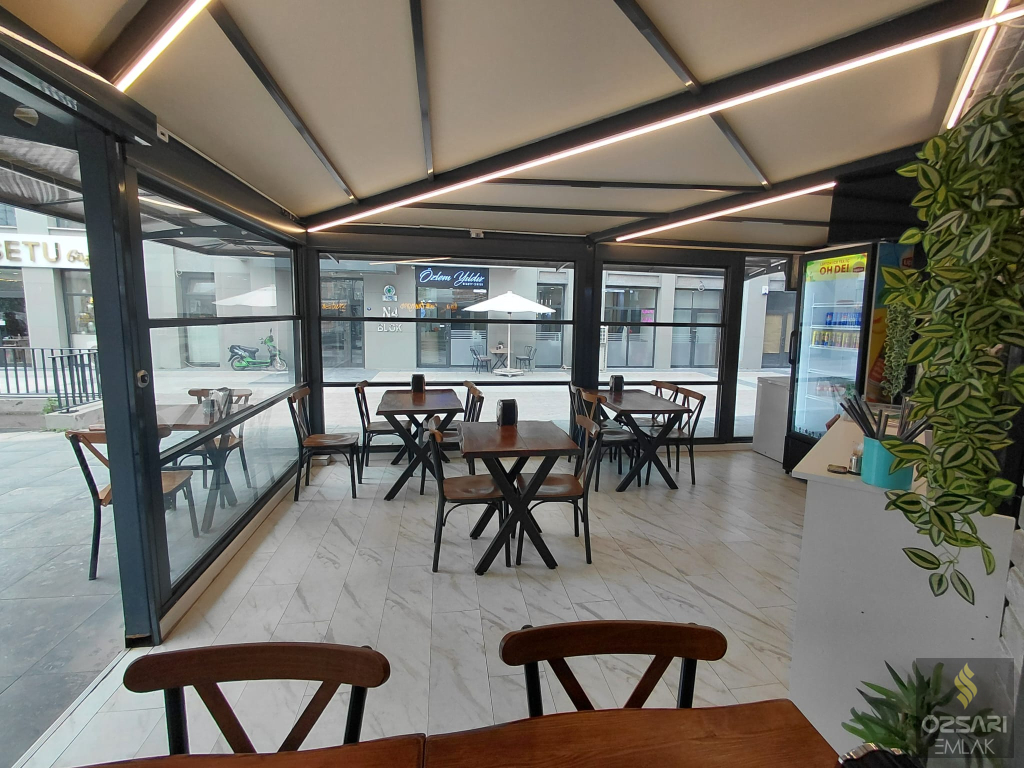 İŞLEK NOKTADA ALTIN DEĞERİNDE DEVREN SATILIK BURGER VE PİZZA SALONU