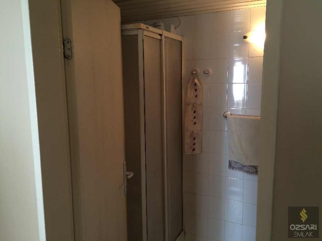 BORNOVA EVKA 4 2+1 DENİZ MANZARALI KİRALIK DAİRE