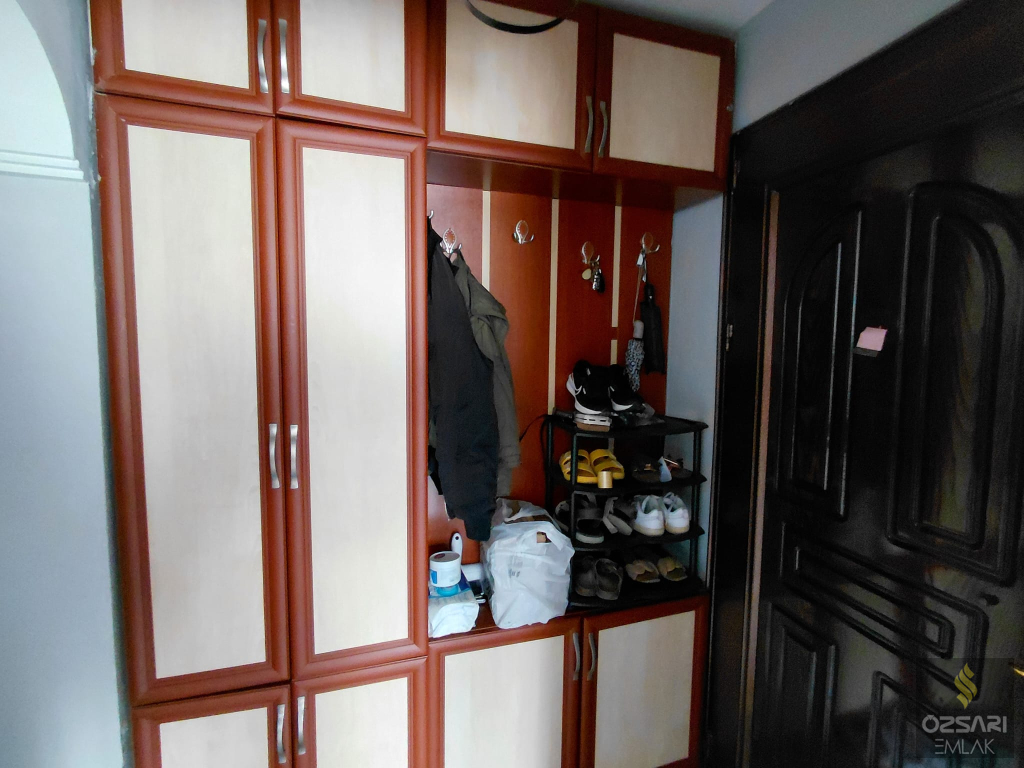 BORNOVA EVKA4 FULL YAPILI 2+1 SATILIK KAPALI MUTFAK DAİRE