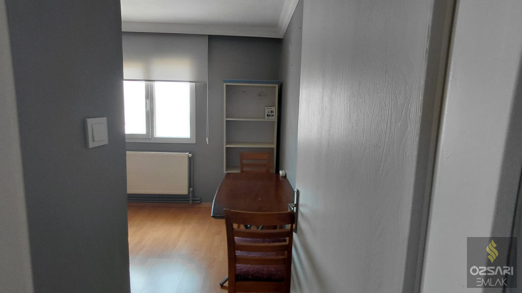EVKA 4 FULL EŞYALI GÜNEY CEPHE DOĞALGAZLI KİRALIK DAİRE