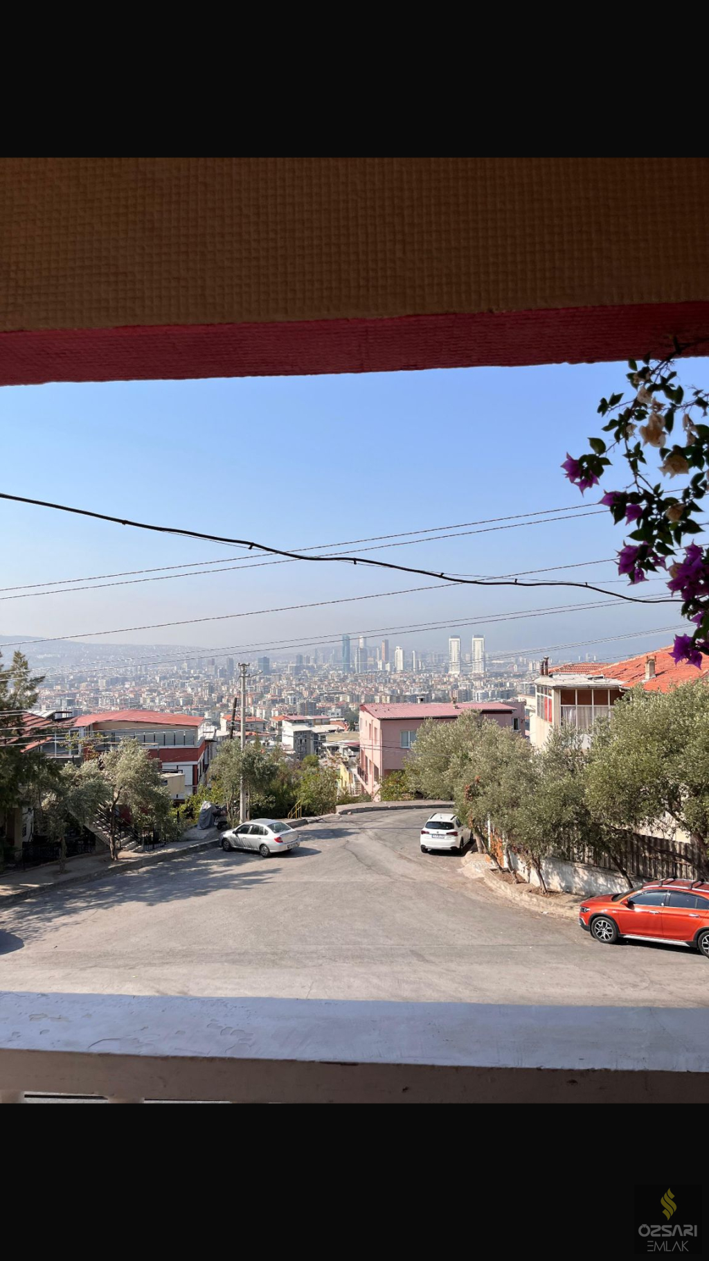 Bornova Atatürk mah deniz manzaralı 3 katlı satılık Bina