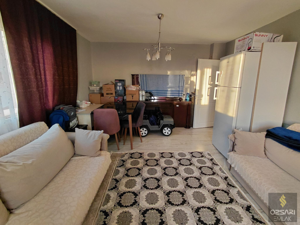 BORNOVA EVKA4 3+1 GÜNEY CEPHE SATILIK DAİRE