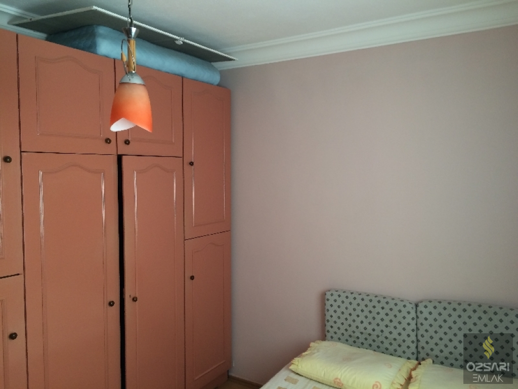 BORNOVA EVKA 4 2+1 DENİZ MANZARALI KİRALIK DAİRE