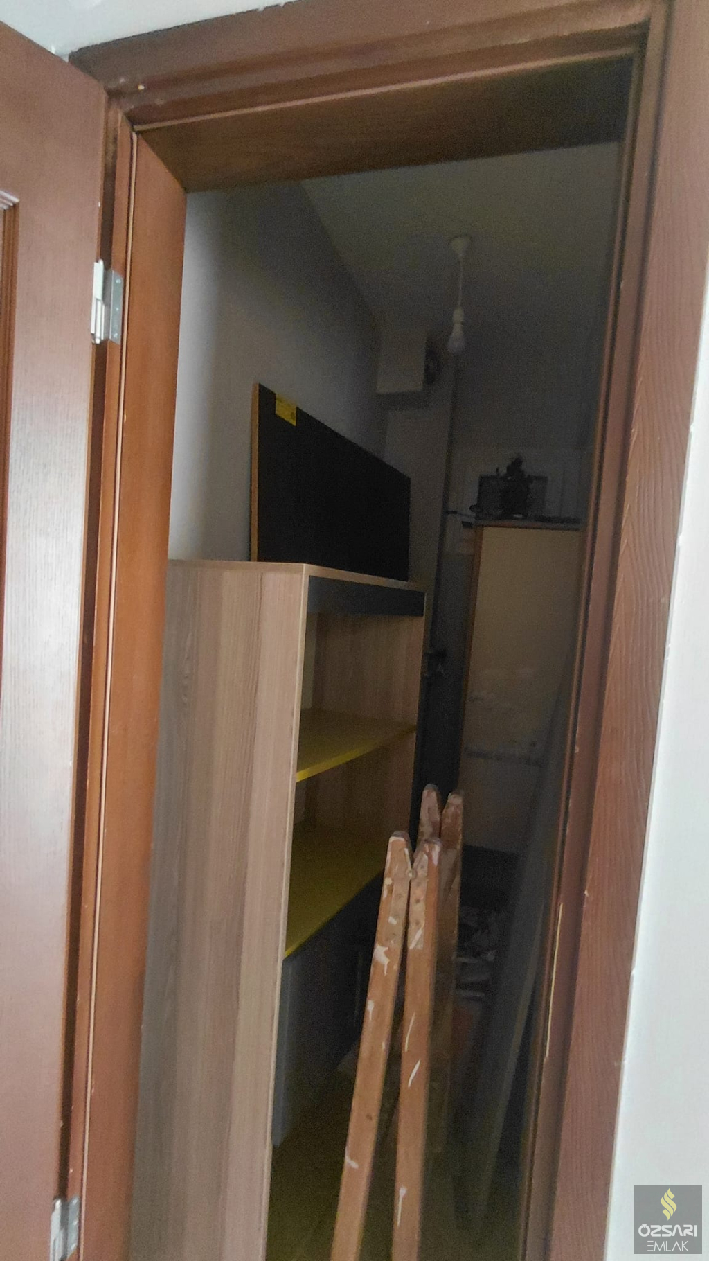 BAYRAKLI OSMAN GAZİ ASKERLİK ŞUBESİ ÇAPRAZI FULL YAPILI DOĞAL GAZLI FERAH DAİRE