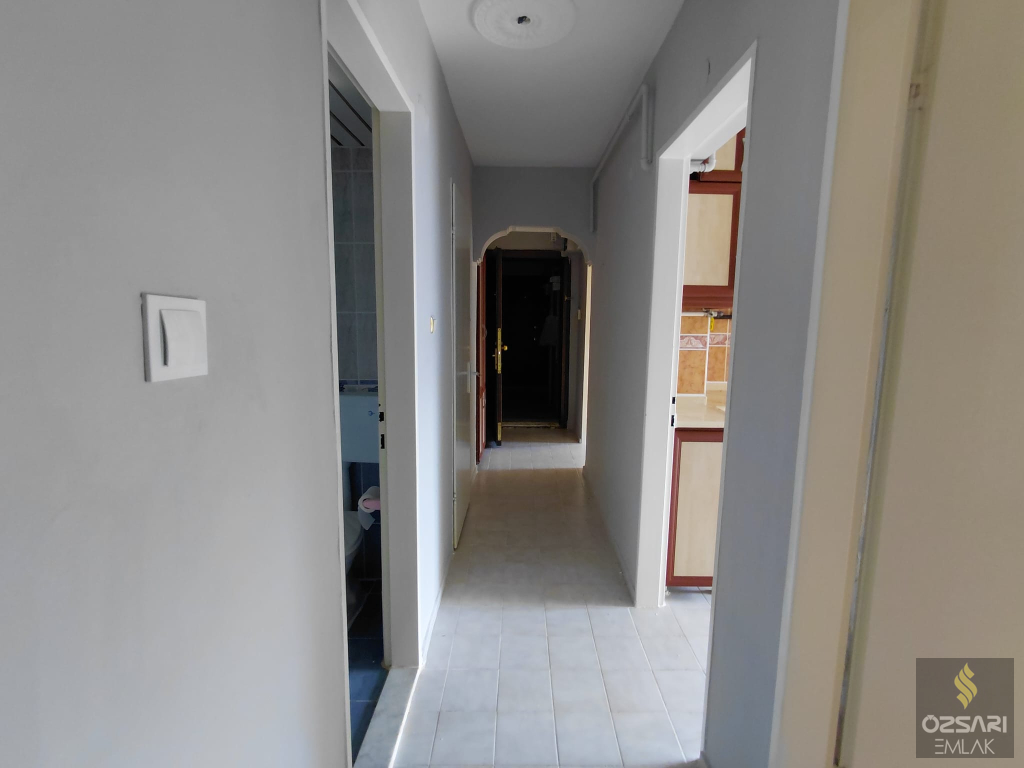 BORNOVA EVKA4 FULL YAPILI 2+1 SATILIK KAPALI MUTFAK DAİRE