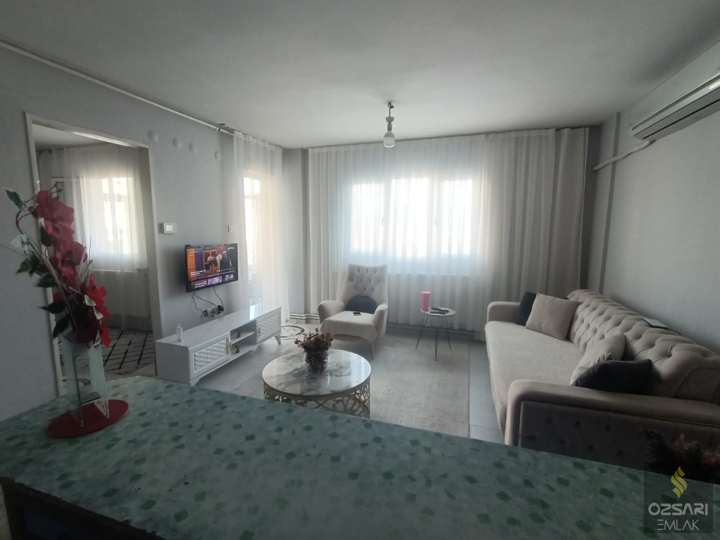 BORNOVA EVKA 4 KUPON DOĞALGAZLI GÜNEY CEPHE SATILIK DAİRE