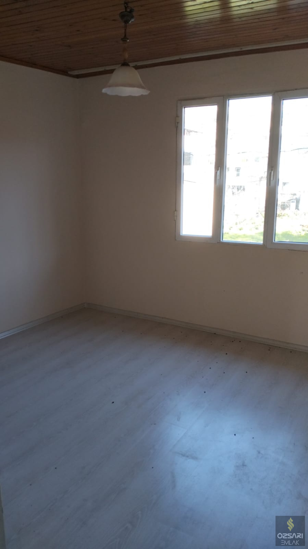 BORNOVA ATATÜRK MAH. 3+1 KİRALIK DAİRE