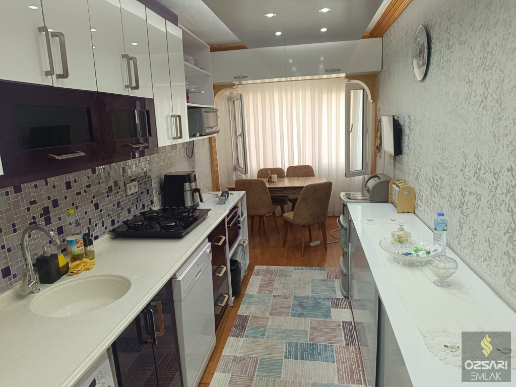 FATİH SULTAN MEHMET CADDESİ MİGROS ARKASI FULL YAPILI 2+1 KİRALIK EŞYASIZ DAİRE