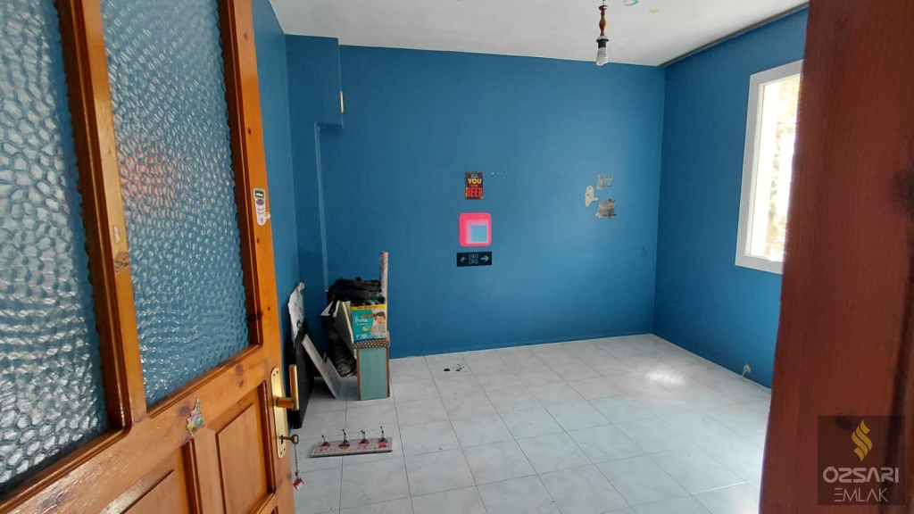 BORNOVA İNÖNÜ MAHALLESİNDE 3+1 KİRALIK DAİRE