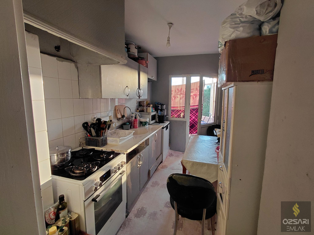BORNOVA EVKA4 3+1 GÜNEY CEPHE SATILIK DAİRE