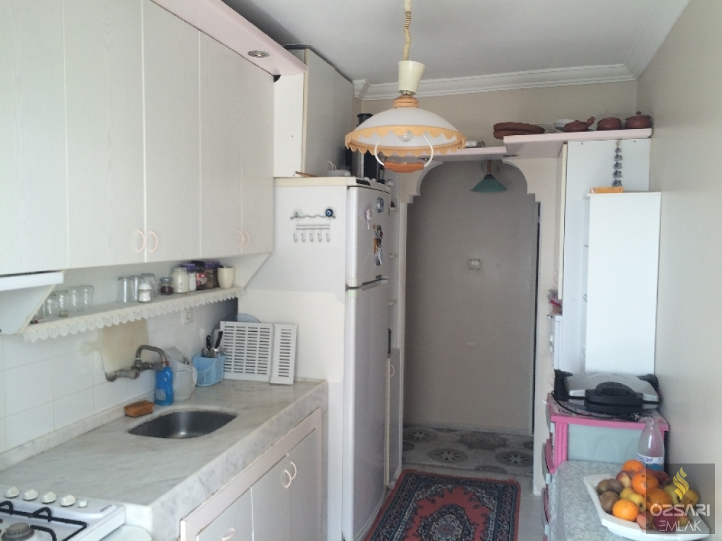 BORNOVA EVKA 4 2+1 DENİZ MANZARALI KİRALIK DAİRE
