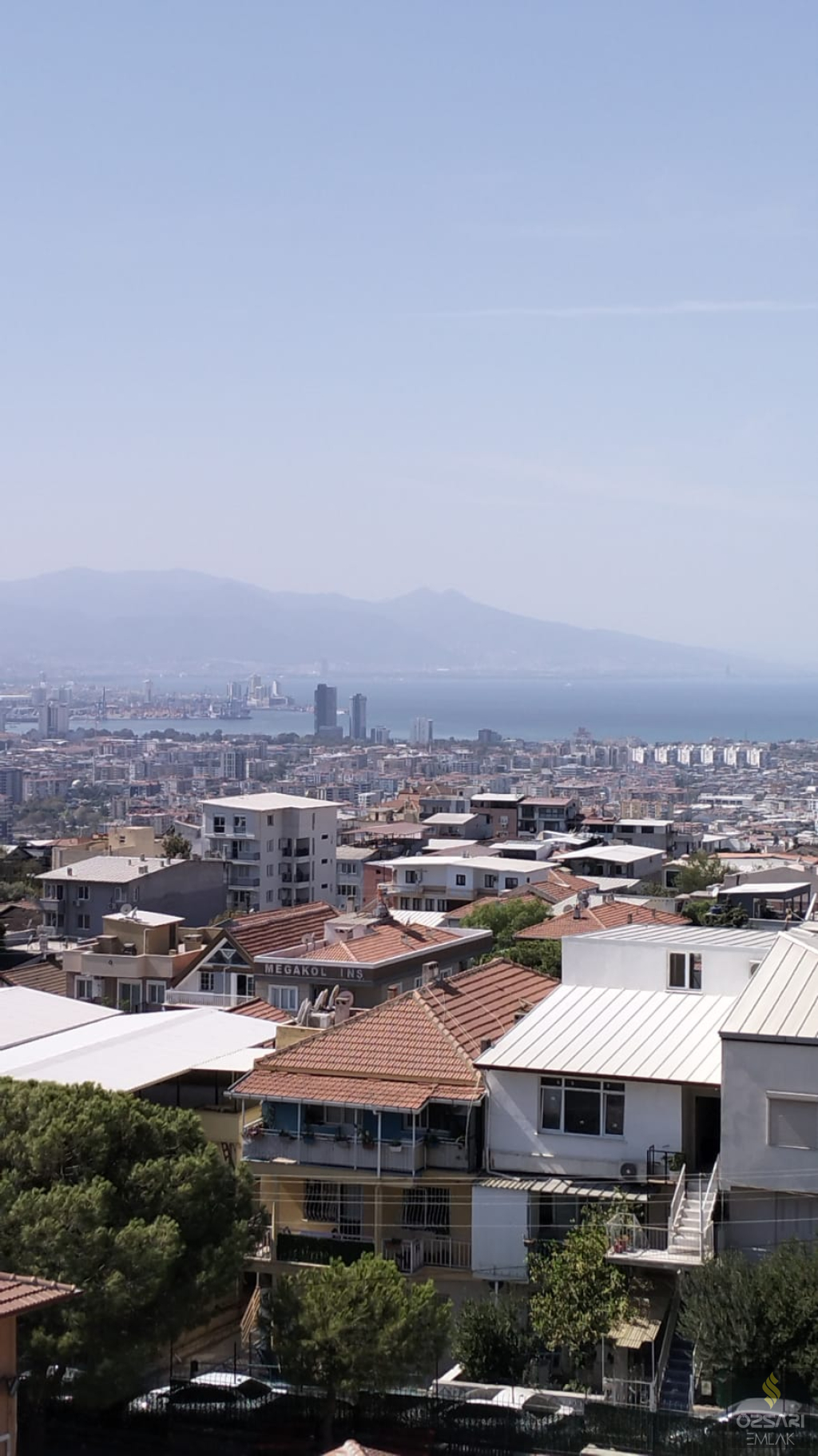 Bornova Atatürk mah. 4+1 kiralık içi yapılı manzaralı Dubleks Daire