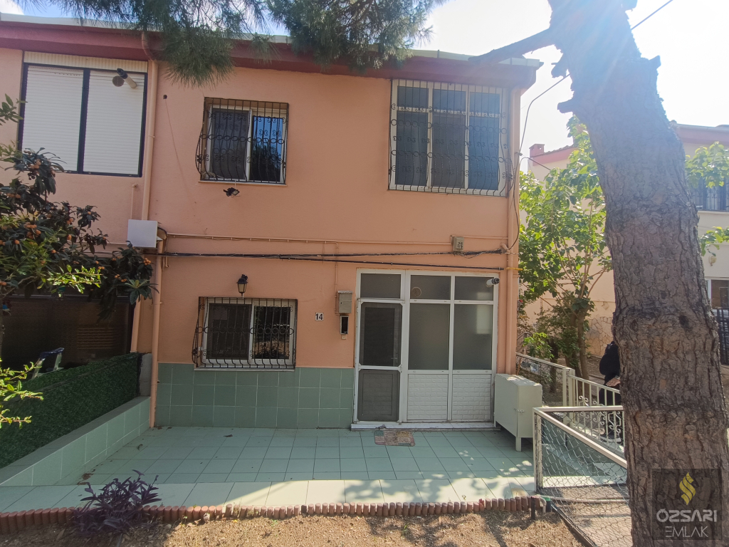 BORNOVA ATATÜRK MAHALLESİNDE MÜSTAKİL 3+1DUBLEKS BAHÇELİ SATILIK