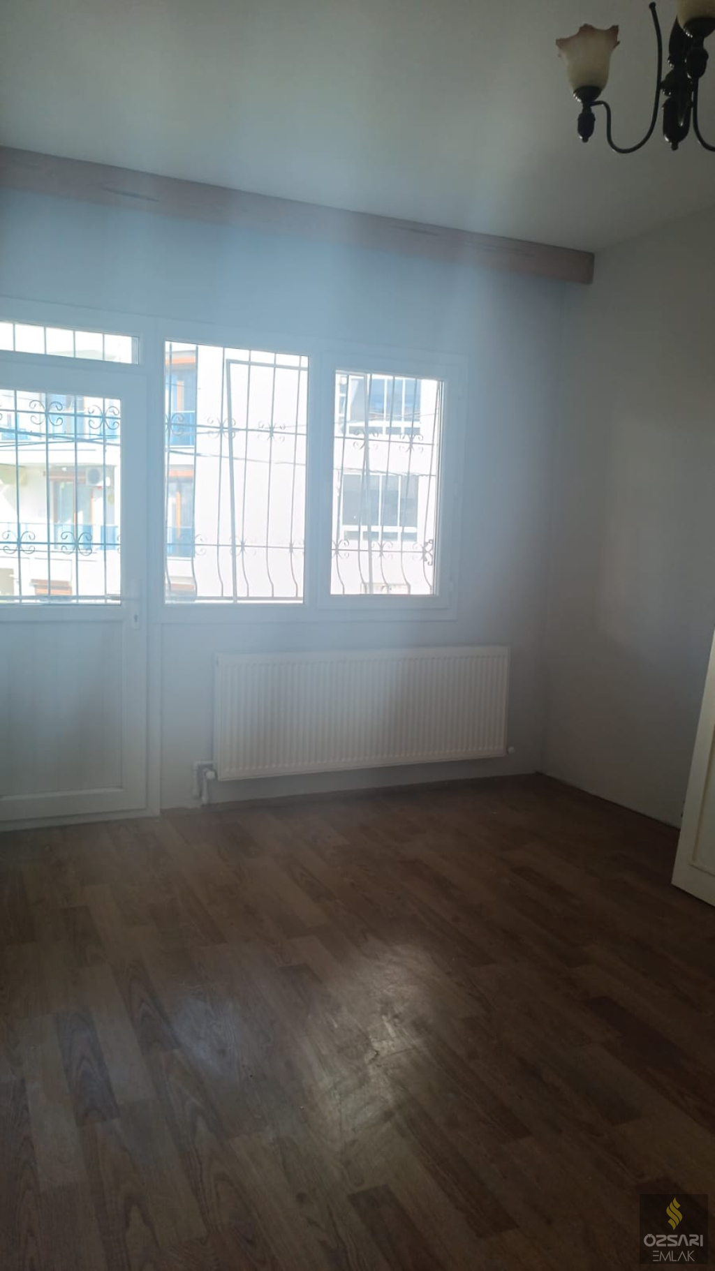 Bornova İnönü mah. 3+1 doğalgazlı kiralık Daire