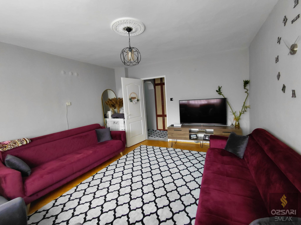 BORNOVA EVKA4 FULL YAPILI 2+1 SATILIK KAPALI MUTFAK DAİRE