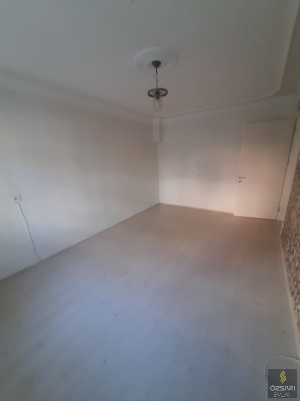 BORNOVA ATATÜRK MAH. 3+1 KİRALIK DAİRE
