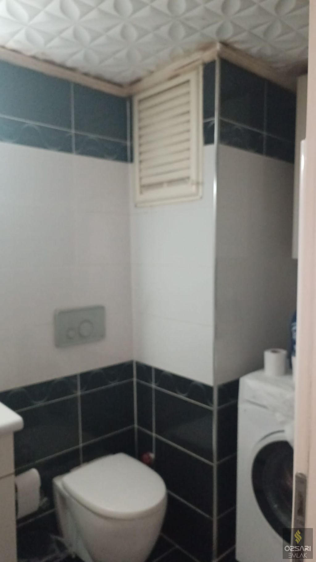 Bayraklı Osmangazi mah. Anacadde üstü 3+1 satılık Daire