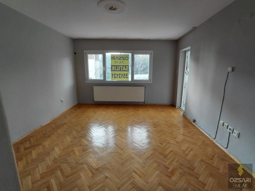 BORNOVA EVKA4 FULL YAPILI 2+1 SATILIK KAPALI MUTFAK DAİRE