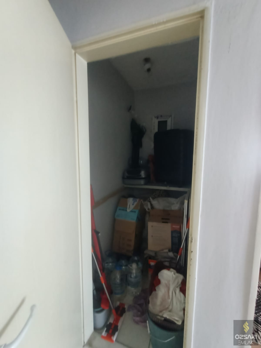 BORNOVA EVKA 4 KUPON DOĞALGAZLI GÜNEY CEPHE SATILIK DAİRE
