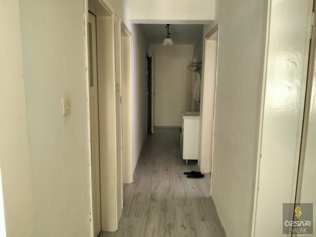 BORNOVA İNÖNÜ MAHALLESİNDE FULL EŞYALI KLİMALI KİRALIK DAİRE