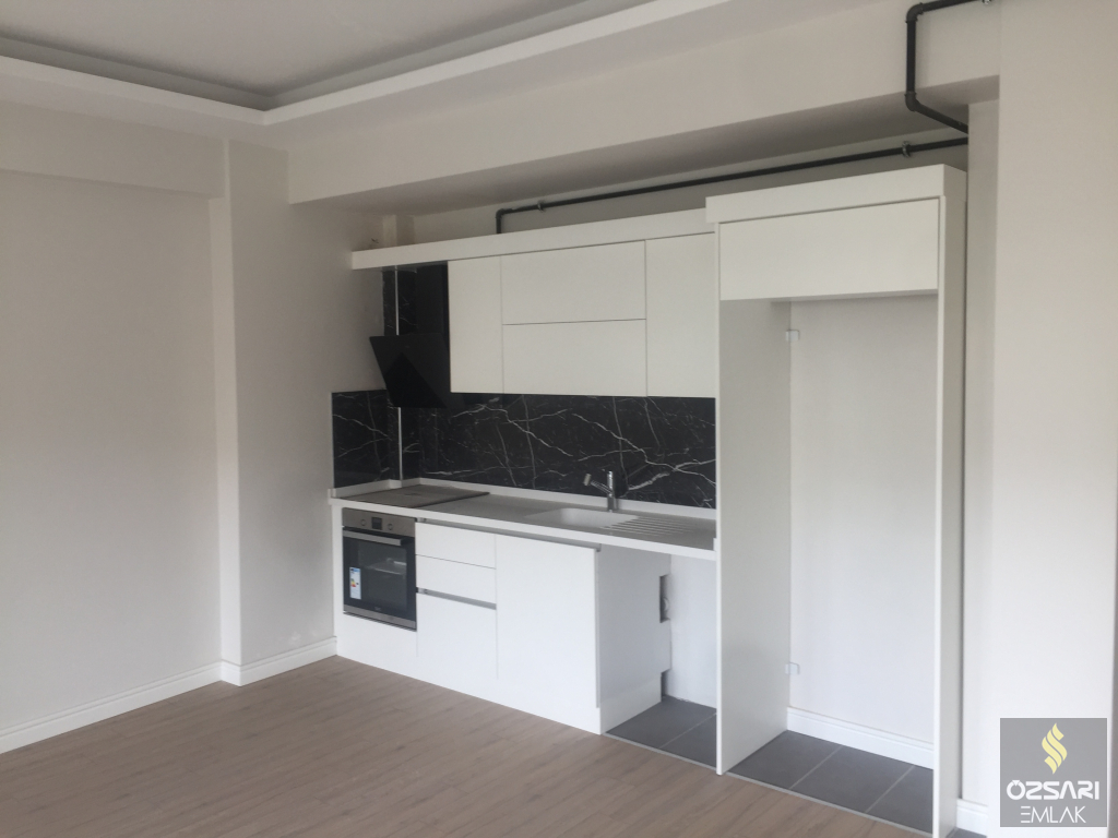 BAYRAKLI ŞEHİR HASTANESİ KARŞISI 2+1 YENİ BİNA KİRALIK DAİRE