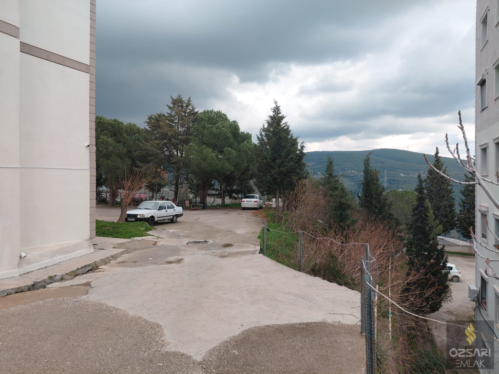 BORNOVA EVKA4 FULL YAPILI 2+1 SATILIK KAPALI MUTFAK DAİRE