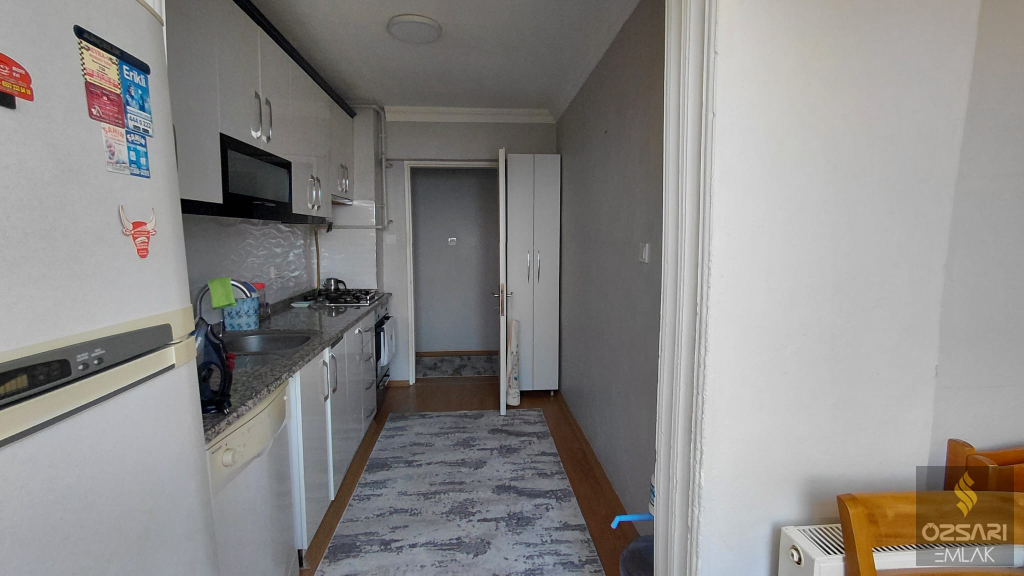 EVKA 4 FULL EŞYALI GÜNEY CEPHE DOĞALGAZLI KİRALIK DAİRE