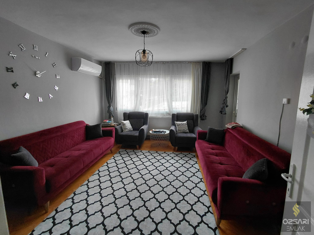 BORNOVA EVKA4 FULL YAPILI 2+1 SATILIK KAPALI MUTFAK DAİRE